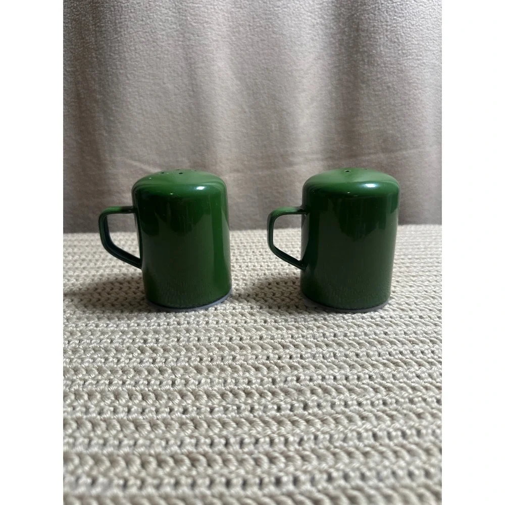 John Deere Salt and Pepper Shaker Set Green Quality Farm Equipment Mug Style